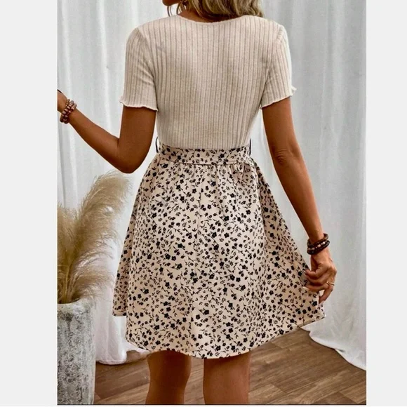 Frenchy Women's Printed Tie Waist V-Neck Elegant And Simple Dress - Picture 3 of 5